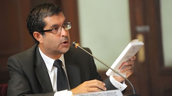 Superintendente de la SBS aparece en investigación por presunto lavado de activos