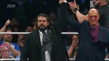 Andrade El Ídolo reapareció en