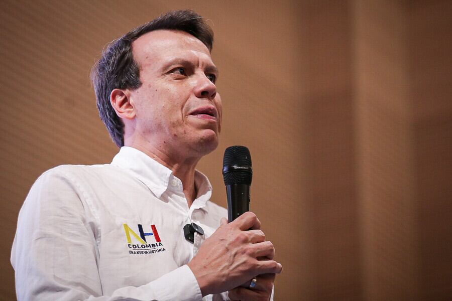 Leonardo Huerta denunció cobros millonarios para inscripción presidencial: “$1.600 millones por firmas”