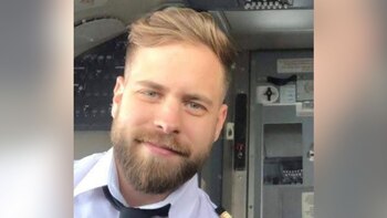 Julián Giménez en la cabina