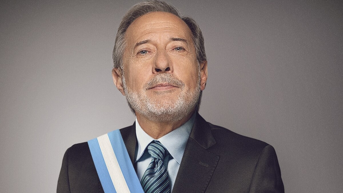 Eliseo Basurto asciende al poder y finge su muerte en la cuarta temporada de 'El encargado' — image 2