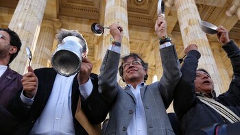 Gustavo Petro rechazó los bloqueos