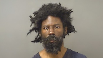 Una mujer de 65 años