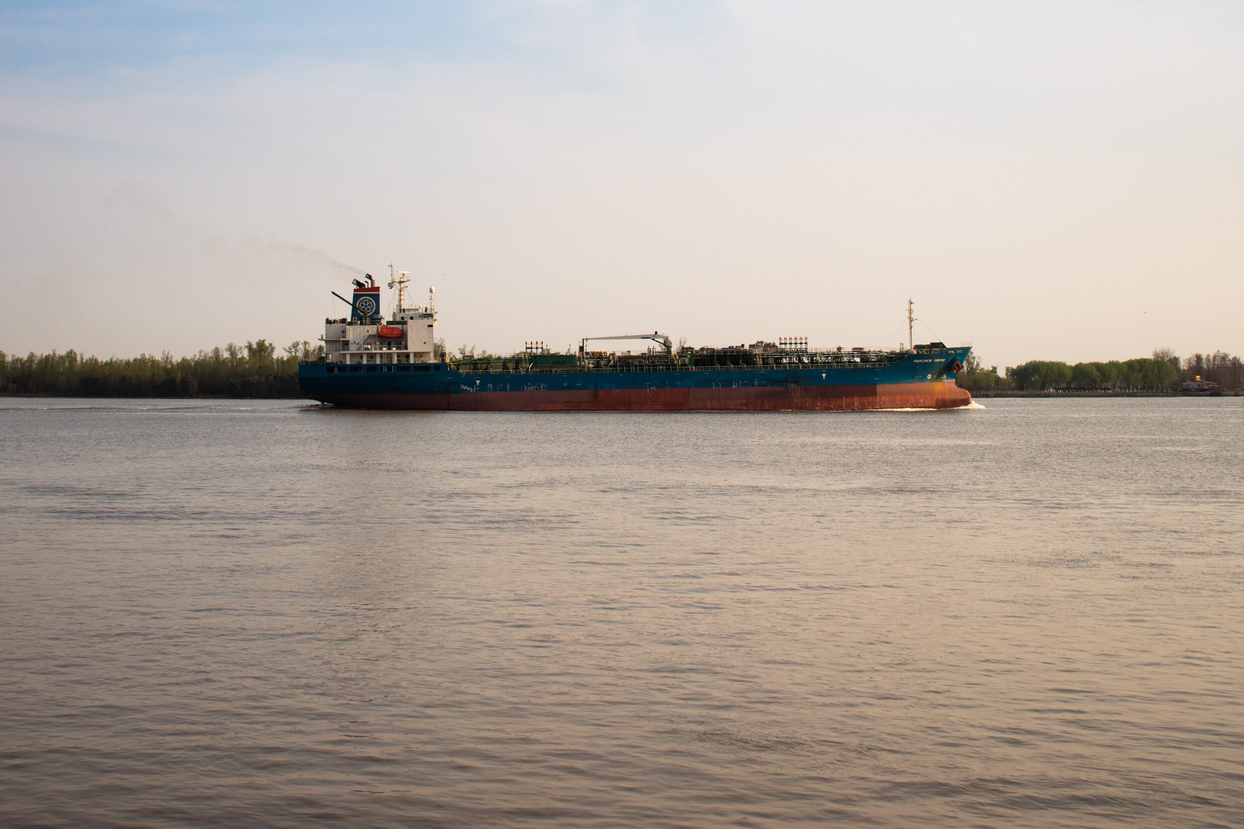 El proceso licitatorio abordará la modernización, ampliación y mantenimiento de la Vía Navegable Troncal, clave para la competitividad logística