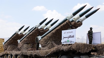 Los hutíes de Yemen reivindican ataques contra dos petroleros saudíes por "violar" su bloqueo contra Arabia Saudí