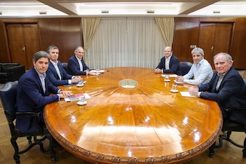Caputo se reunió con ejecutivos de tres importantes mineras con inversiones en la Argentina.