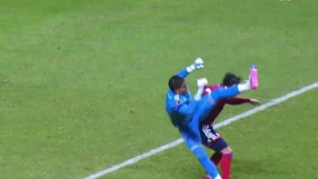 Así fue la terrible falta del portero mexicano que terminó en expulsión ante Costa Rica en el Premundial Sub-20