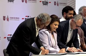 La firma del acuerdo entre