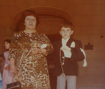 Una postal de Lizy junto