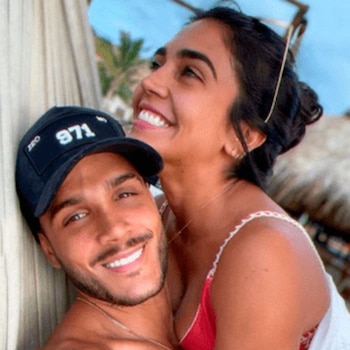 Mario Irivarren y Vania Bludau