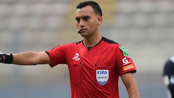 CONAR oficializa a los árbitros para los primeros partidos de la fecha 10: Augusto Menéndez va al Alianza Lima vs ADT