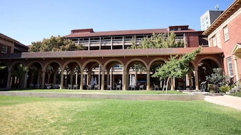 Australia pedirá a las universidades que definan y combatan el antisemitismo en sus protocolos antirracistas