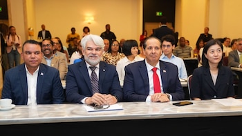 Capacitan a personal médico para mejorar la atención prenatal en la frontera de República Dominicana