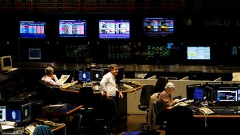 Las acciones ganan casi 150%