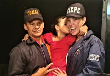 La niña ya rescatada