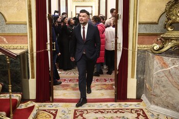 Imagen 5HVR42WW6JB43AY64TQ6J4PWKU