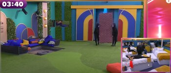 Se colocó un muro para tapar al Cuarto Noche - Foto: Televisa