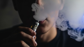 Por qué los adolescentes fuman