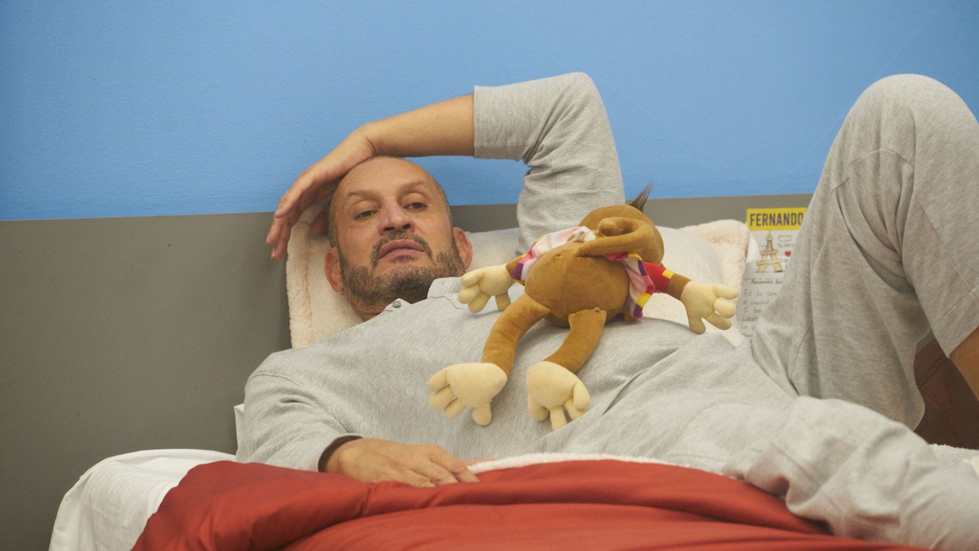El actor Flaco Solórzano se convirtió en el centro de atención tras un inesperado accidente en la casa - crédito cortesía del Canal RCN