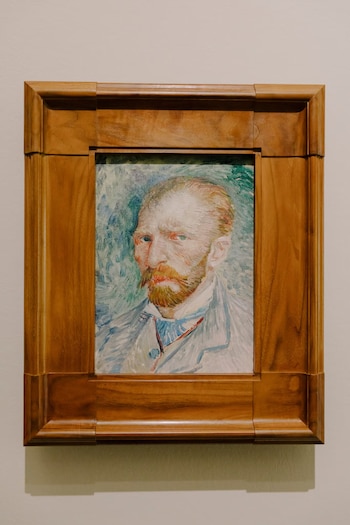 Cuando el mundo vio a van Gogh como 'un loco', ella vio su genialidad