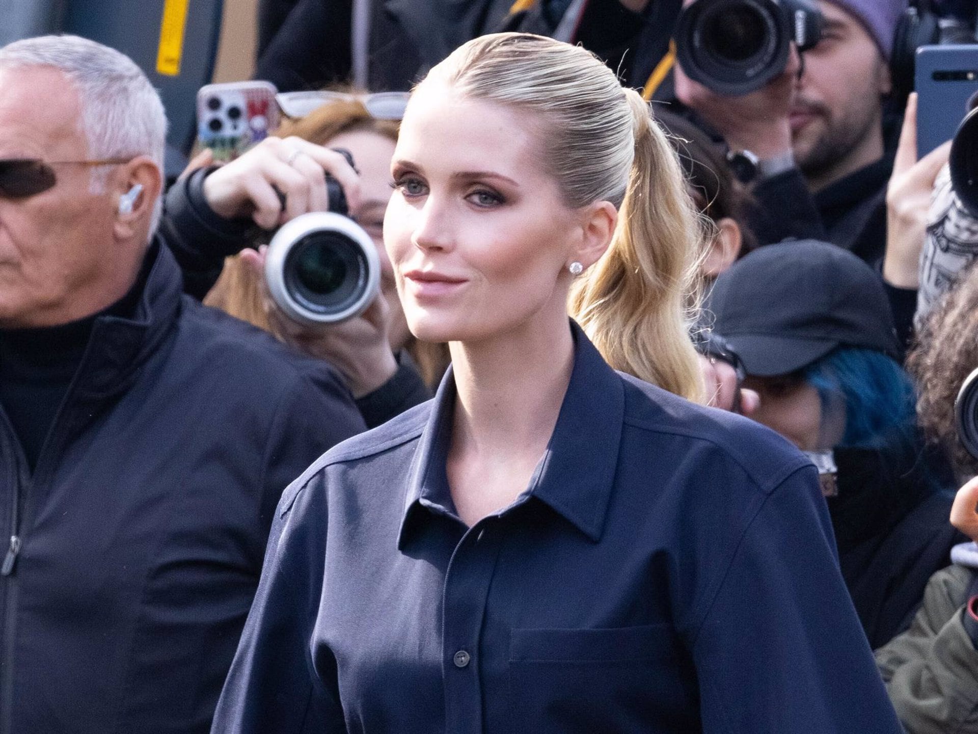 La modelo usa la sastrería como parte de su estilismo (ZUMA PRESS / CONTACTOPHOTO)