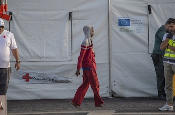 Varios servicios de emergencia ayudan