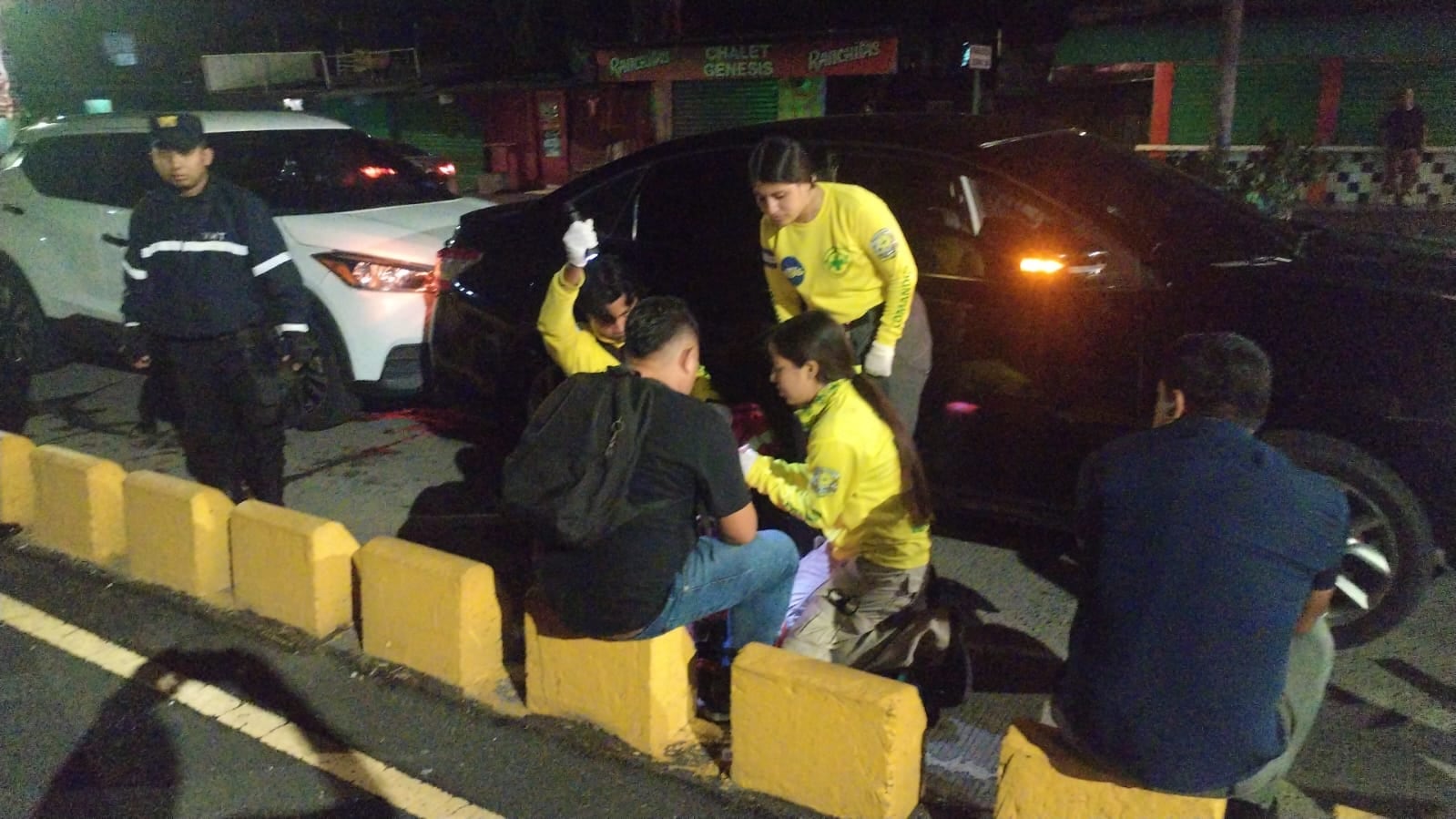 Los accidentes de tránsito en El Salvador sumaron 16,917 casos entre enero y octubre de 2026, lo que representó un alza del 3.9%. (Foto cortesía Cruz Verde)
