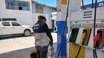 El presidente Arévalo promulga ley de subsidio temporal a combustibles en Guatemala