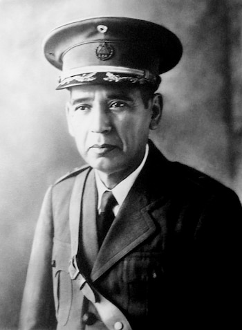 El general Maximiliano Hernández Martínez, cuyo mandato (1931-1944) quedó trágicamente vinculado a la represión campesina de 'La Matanza' en 1932. (Imagen de cortesía)