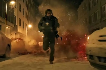 El director de Resident Evil no usó efectos digitales para esta escena de la película. (Captura de video)
