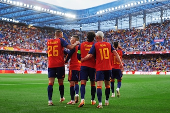 Los jugadores de la selección española durante el partido amistoso ante Irak (imagen de la RFEF)