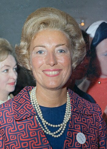 Vera Lynn durante una recepción