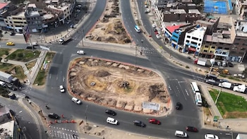 Implementan rutas alternas y señalización por construcción de paso a desnivel en Lima Norte - Créditos: Emape.