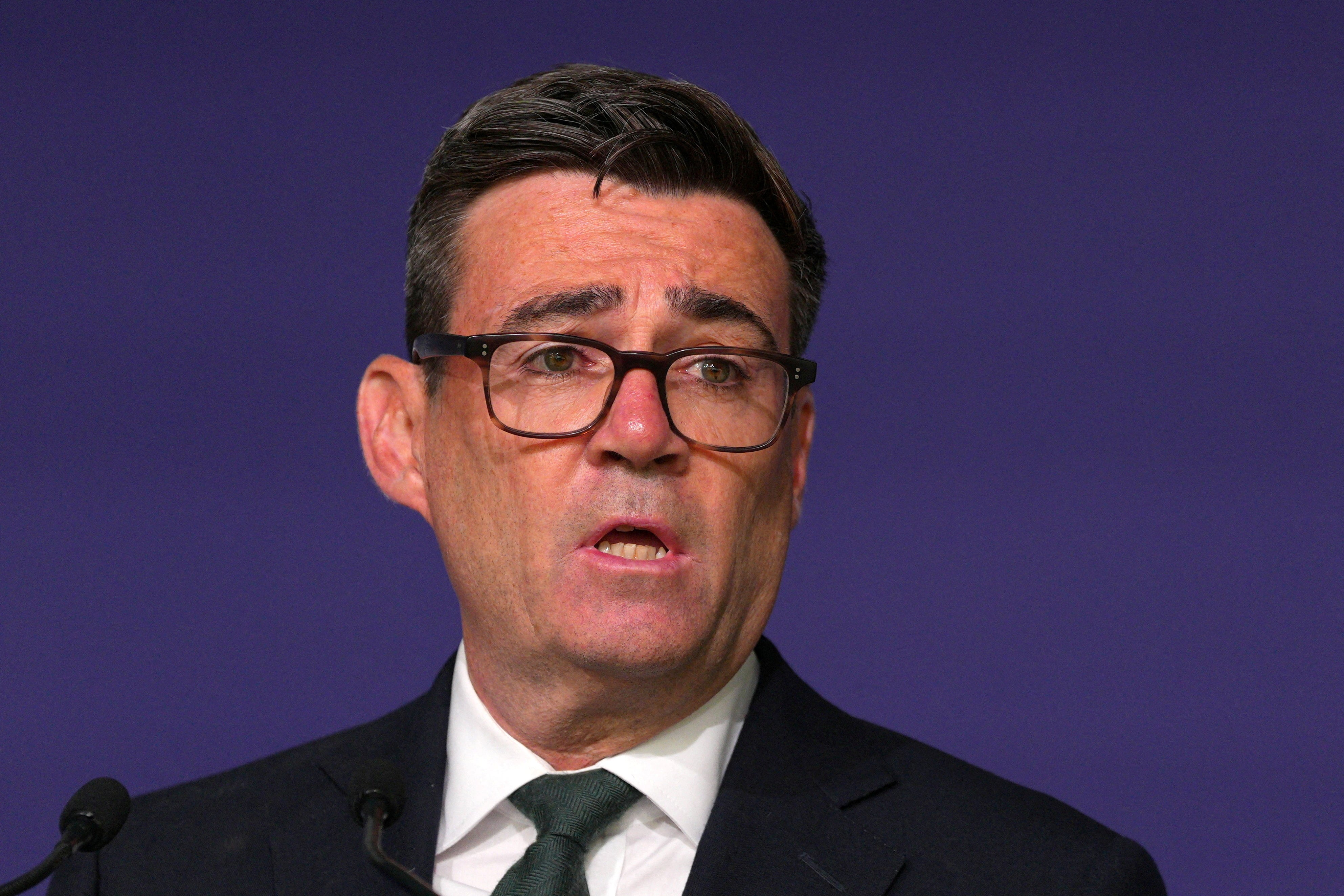 El primer ministro defendió una mayor presencia del Estado en el agua, la energía y el transporte en medio de las versiones sobre la nacionalización de Thames Water (Carl Court/Pool vía REUTERS)