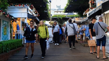 Una de las bases del