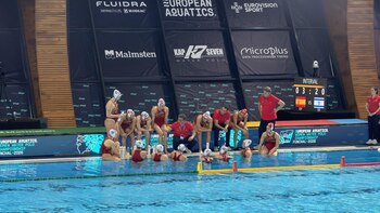 España se queda a las