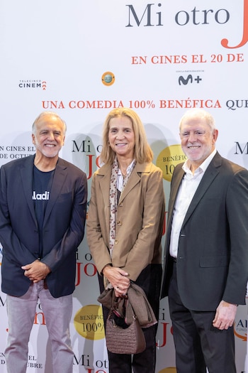 Paco Arango junto a la