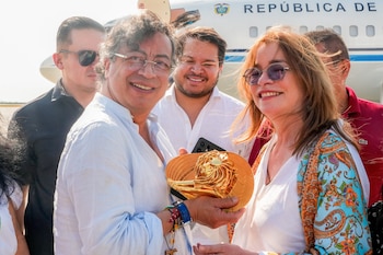 Petro fue recibido en Sevilla