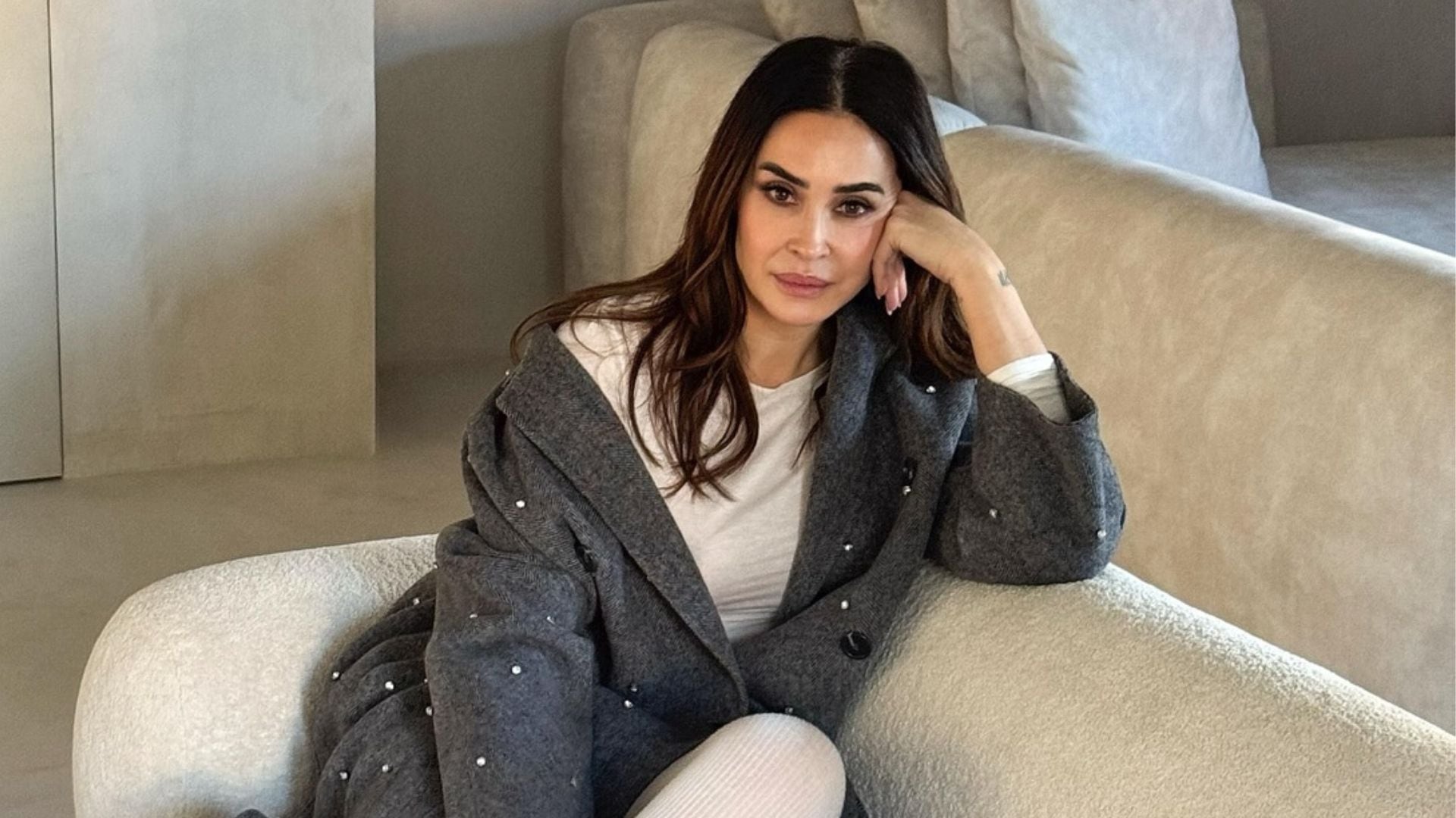 Vicky Martín Berrocal vuelve a enamorarse después de su ruptura con Enrique Solís: así es Javier Cabrera, el empresario andaluz que le ha devuelto la ilusión