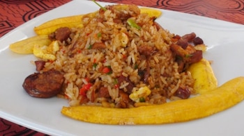 Arroz chaufa amazónico selva peruana.