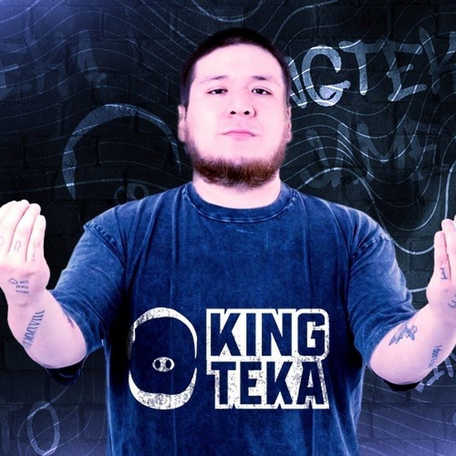 El popular streamer peruano Kingteka posa con su marca en un retrato vibrante que celebra su influencia en el mundo digital. (Facebook)