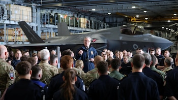 Reino Unido se rearma en