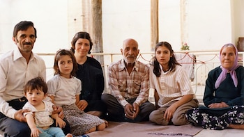 ‘Ensayos para una revolución’, un retrato familiar de la historia contemporánea de Irán, ganó el premio al Mejor Documental en Cannes