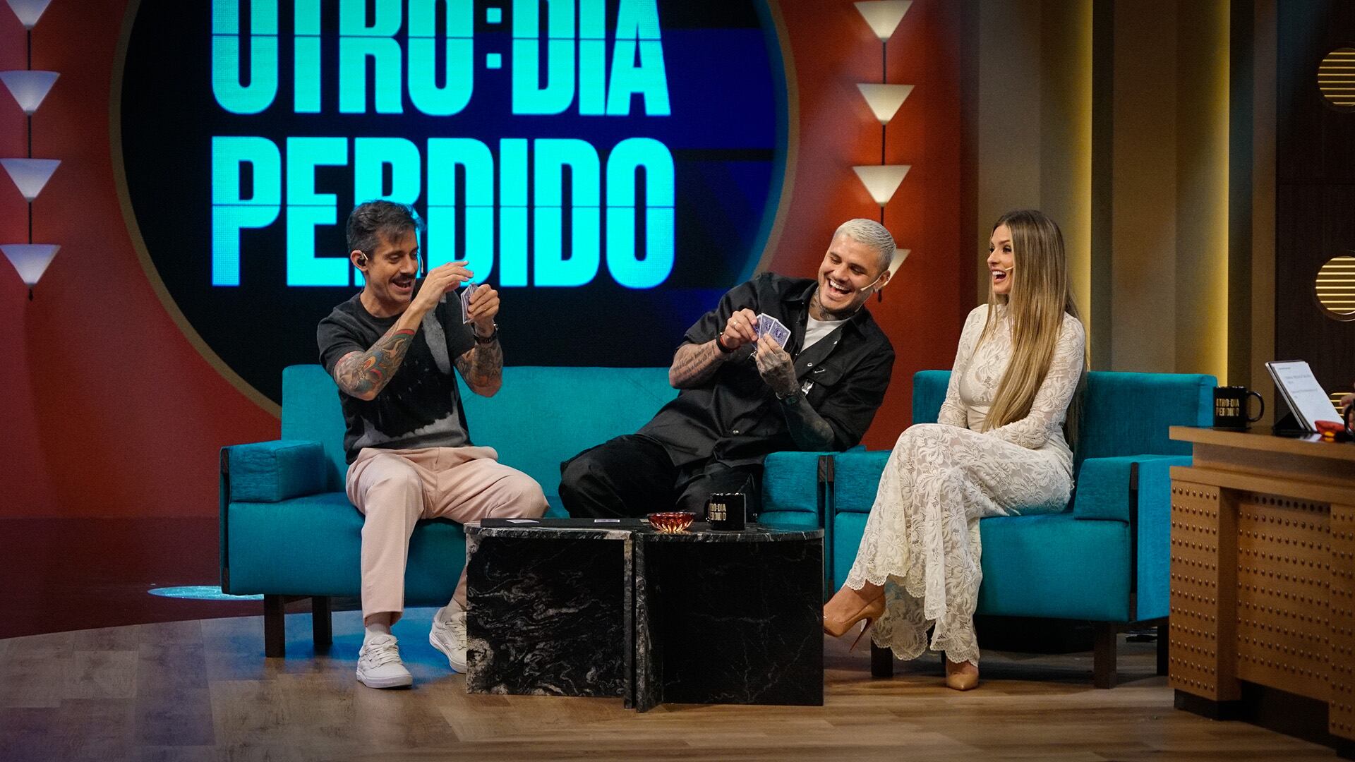Rada no se salió de guion y, como en todos los programas, deslumbró con sus trucos de magia