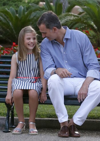 El Rey Felipe VI junto