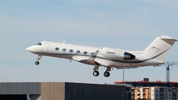 El Gulfstream IV (N40VC) pertenece