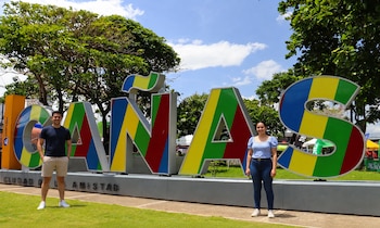 Jóvenes de seis cantones de Guanacaste podrán acceder a capacitación técnica gratuita gracias a una alianza entre el programa EMPLÉATE, la Estrategia BRETE y Academias HHC&COVAO. Cortesía: Carolina Méndez