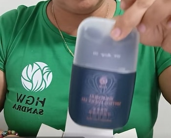 El Invima emite una alerta sanitaria por la venta irregular de un gel en Colombia - crédito TikTok