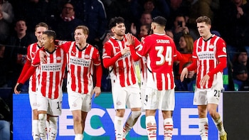 El PSV rubrica su remontada