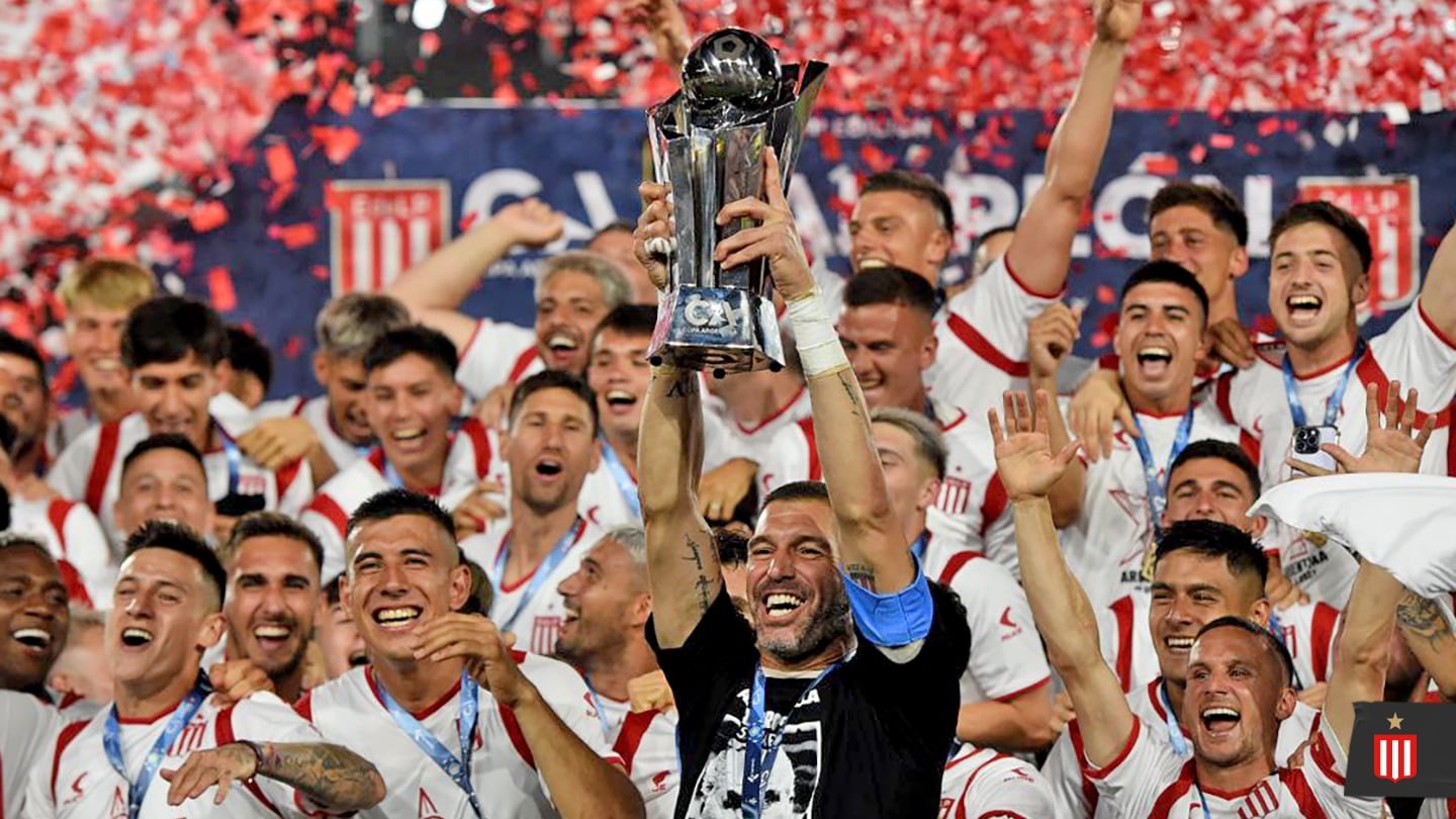Andújar se retiró a fines de 2023, a los 40 años, tras una carrera con títulos en Estudiantes y presencia en dos Mundiales con la Selección Argentina